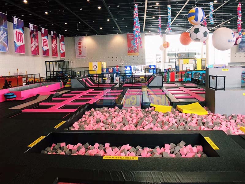 Indoor Playground Children Entertainment Space Trampoline