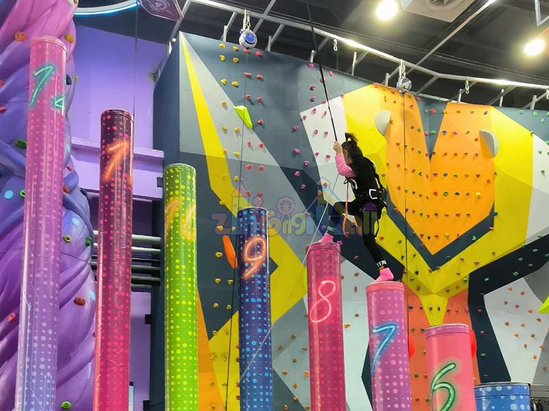 Indoor Playground Hot Sale Factory Cheap Prices Indoor Playground Equipment Children's Entertainment Space Trampoline Park