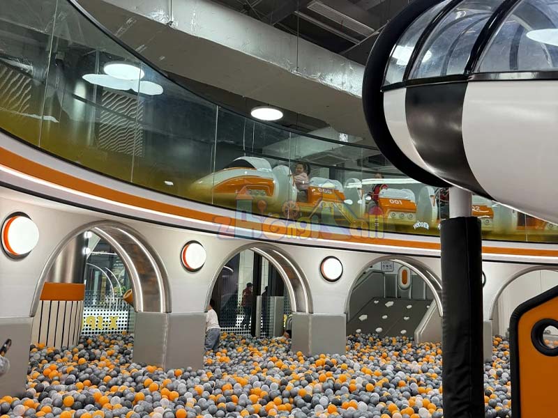 Dreamy Kids' Kingdom: the Fantasy of Indoor Playground