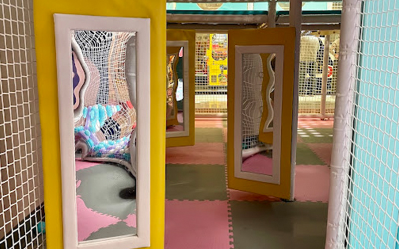 How to Start Your Own Playhouse Business