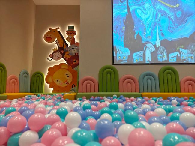 Projection Interactive Games