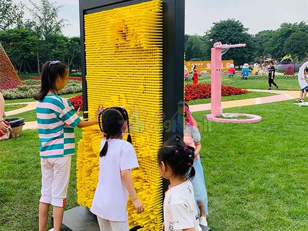 3D pin art wall