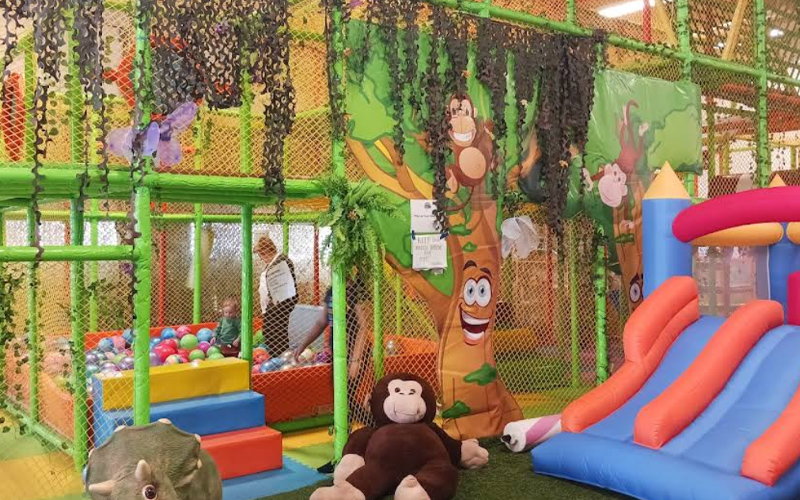 Soft Play for Sale with Climbing Wall & Ball Pool