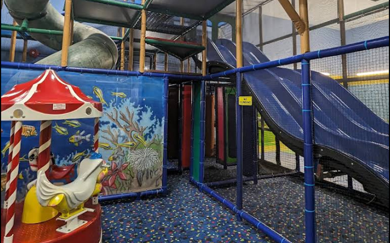 Indoor play area setup India with kids play zone