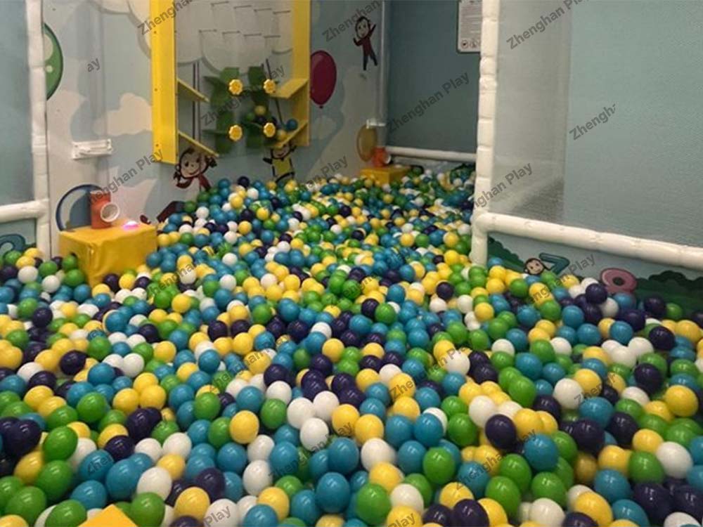 Indoor play equipment for kids project in Japan