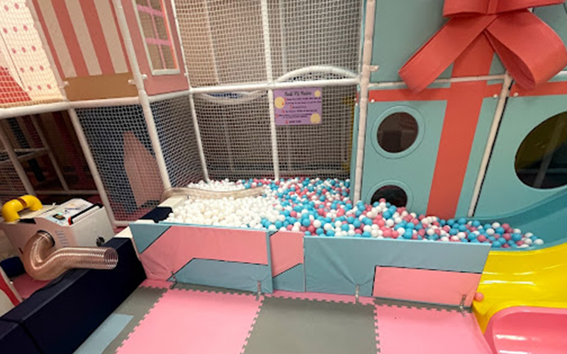 How to Start Your Own Playhouse Business